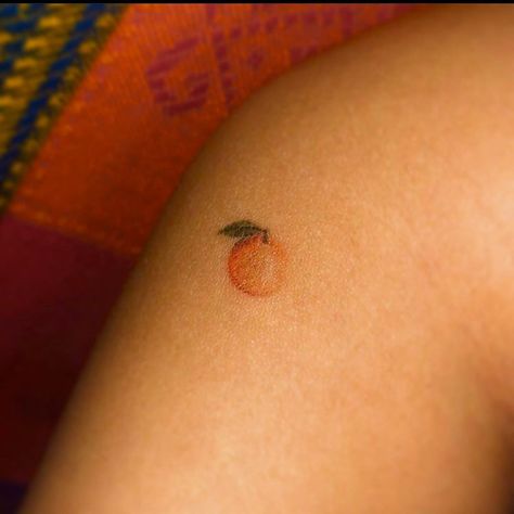 Orange Tattoo Color, Matching Orange Tattoos, Dainty Orange Tattoo, The Orange By Wendy Cope Tattoo, Matching Fruit Tattoos, Half Orange Tattoo, Tiny Orange Tattoo, Fruit Sticker Tattoo, Small Orange Tattoo