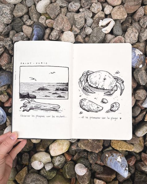 Sketchbook Travel Journal, Sketch Book Travel, Travel Journal Sketches, Travel Sketch Journal, Illustrated Travel Journal, Sketch Diary Ideas, Travel Sketchbook Ideas, Daily Sketch Ideas, Illustrators Sketchbook