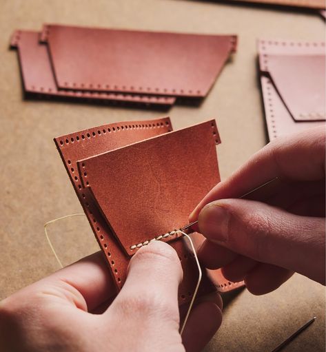 This kit lets you make a practical, stylish leather wallet. Vegetable tanned and dyed, the leather has been supplied by renowned Italian tanneries. It is durable yet supple and ages well, softening and developing a rich patina. The kit includes 11 cuts of leather with pre-punched stitch holes, two stainless-steel needles, waxed polyester thread and step-by-step instructions. The completed wallet is 4" high by 4 1/2" wide when folded with six pockets inside. An excellent project for all skill lev Leather Wallet Design, Leather Wallets For Men, Leather Wallet Pattern, Wallets For Men, Front Pocket Wallet, Handmade Leather Wallet, Pocket Wallet, Leather Bifold Wallet, Aging Well