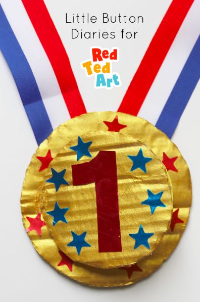 Father's Day Medal for Preschoolers - Red Ted Art Olympic Medal Craft, Homemade Craft Ideas, Father's Day Craft Ideas, Father's Day Card Template, Olympic Crafts, Father's Day Craft, Kids Awards, Red Ted Art, Fathers Day Art