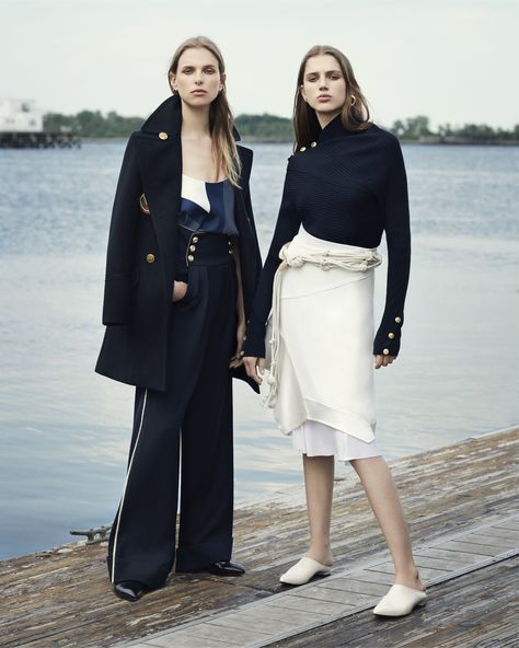 Nautical Fashion Women, Nautical Outfits, W Magazine, Nautical Fashion, Fashion Photo, Editorial Fashion, Fashion Collection, Nautical, Fashion Photography