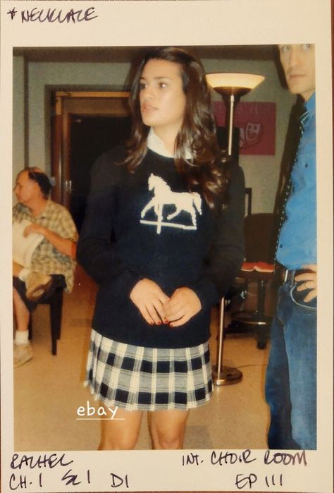 Rachel Berry Style, Lea Michele Glee, Glee Memes, Berry Dress, Glee Fashion, Middle School Outfits, Rachel Berry, Glee Cast, Halloween Party Themes