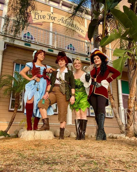 Neverland Pirates (pirate Peter Pan, pirate Wendy Darling, pirate Tinkerbell and Captain Hook) Tinkerbell Wendy And Peter Pan Costume, Captain Hook Girl Costume, Peter Pan Costume For Women, Captain Hook Costume Women, Captain Hook Costume Female, Pirate Tinkerbell, Wendy Darling Costume, Peter Pan Kostüm, Wendy Costume