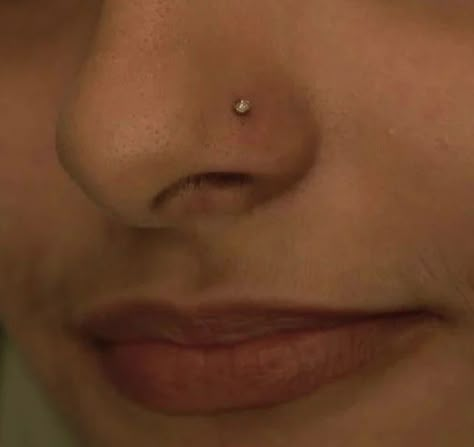 2000s Nose Piercing, Clear Nose Stud, B Tatoos, Crazy Gift Ideas, Small Nose Piercing, Dream Piercings, Nose Piercing Ideas, Nose Peircing, Piercing Aesthetic