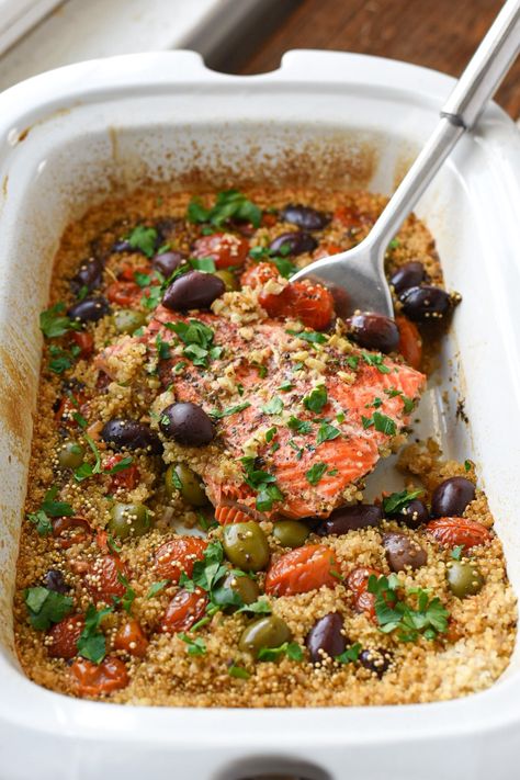 Slow Cooker Salmon With Olives, Tomatoes, and Lemony Quinoa Slow Cooker Salmon Recipes, Crockpot Salmon Recipes Slow Cooker, Pescatarian Slow Cooker Recipes, Salmon And Quinoa Recipes, Salmon And Quinoa Recipes Healthy, Salmon And Quinoa, Crockpot Salmon, Slow Cooker Salmon, Roasted Broccoli And Carrots