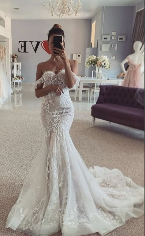 Mermaid Tale Wedding Dress, Mermaid Tail Dress Wedding, Elegant Wedding Dress Mermaid Tail, White Fishtail Wedding Dress, Extra Wedding Dresses Mermaid, Marmeid Wedding Dresses, Western Wedding Dresses Mermaid, Dramatic Mermaid Wedding Dress, Tight Wedding Dress With Train