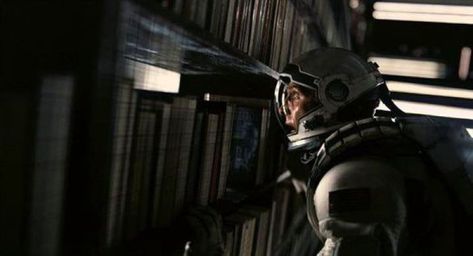 Interstellar Movie Stills, Interstellar Shots, Interstellar Stills, Interstellar Movie Scene, Interstellar Cinematography, Movie Stills Aesthetic, Interstellar Scene, Interstellar Film, Interstellar 2014