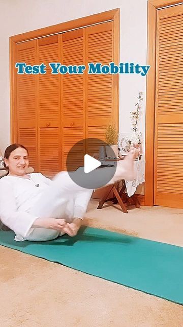 Mobility Challenge, Hip Mobility, Quick Workout Routine, Yoga Challenge, Fun Challenges, Quick Workout, Friends And Family, Workout Routine, Healthy Living