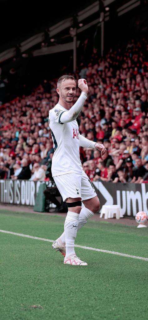 Tottenham Hotspur Wallpaper, Tottenham Football, Tottenham Hotspur Players, Football Pics, Simplistic Wallpaper, James Maddison, Tottenham Hotspur Football, Manchester United Wallpaper, Tottenham Hotspur Fc