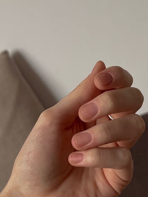 5 Feet 4 Inches Women, Nail File Aesthetic, Unpainted Nails, Natural Short Nails, Bitten Nails, Short Fingers, Bare Nails, Natural Nails Manicure, Natural Manicure