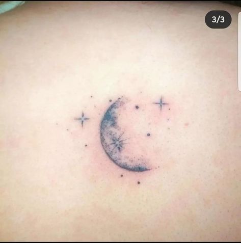 Neck Moon Tattoos Women, Realistic Crescent Moon Tattoo, Magical Moon Tattoo, Moon Tattoo Detailed, Full Moon And Stars Tattoo, Full Moon Tattoo Ideas, First Quarter Moon Tattoo, Waxing Moon Tattoo, Moon Tattoo Realistic