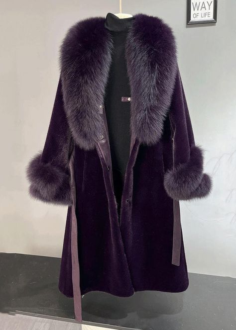 Purple Aesthetic Fashion, Purple Winter Outfit, Dull Purple, Velvet Outfit, Fox Collar, Purple Coat, Fur Coats Women, Comfortable Room, Mood Board Fashion