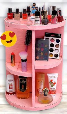 Diy Organizer Cardboard, Cardboard Crafts Diy Organizer, Simple Room Decor Ideas Easy Diy, Diy Cardboard Organizer, Diy Makeup Organizer Cardboard, Recycle Cardboard, Diy Makeup Organizer, Craft Organization Diy, Rangement Makeup