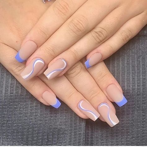 Pose Capsule, Ongles Nails, Le Gel, Simple Gel Nails, Cute Acrylic Nails, Nail Manicure, Trendy Nails, White Nails, Nails Inspiration