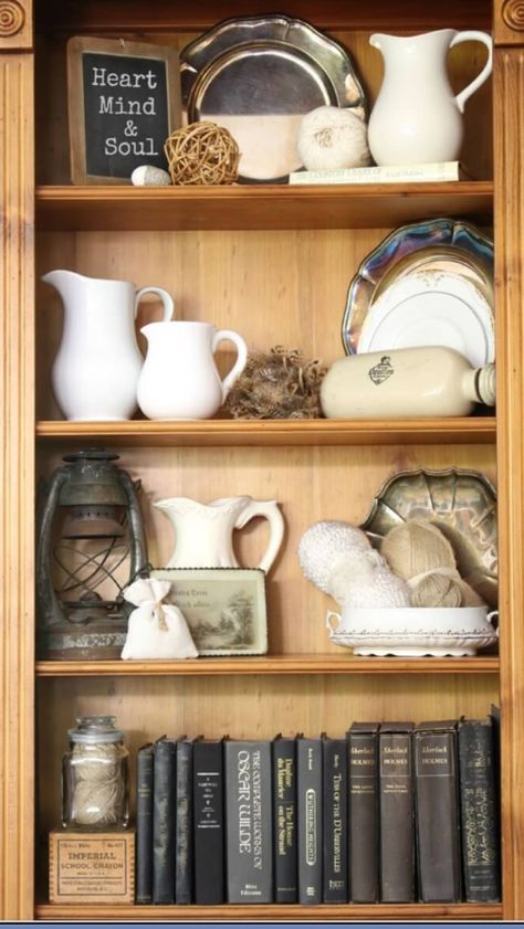 Nice Balance Staging Shelves, Bookshelf Staging, Antique Decorating, Shelf Decorating, Mantle Ideas, Bookcase Styling, Farmhouse Side Table, Bookcase Decor, Cute Dorm Rooms