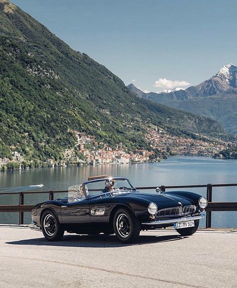 Porsche Convertible, Bmw 507, Old Vintage Cars, Bmw Classic Cars, Under The Tuscan Sun, Mercedes Benz 300, Bmw Classic, Classic Sports Cars, Classy Cars