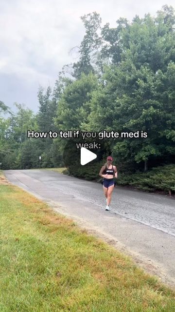 Lisa Mitro, Physical Therapist for Runners on Instagram: "Leg crossing over, hip drop and one knee always hitting the other during leg swing > strengthen the gluteus medius 

When there’s instability in single leg, I like to start with single leg exercises in non weight bearing and progress as form and strength increase 

One thing that might help as you strengthen the hip complex is to think about your foot landing wider than you are used to. This will improve your hip stability and decrease the leg crossover 

For a full strength, stability and mobility plan for runners, go through the Runners Complete Program so you can run stronger and decrease your risk for common injuries" Gym Moves, Single Leg Exercises, Workout Morning, Big Energy, Gluteus Medius, Leg Exercises, Physical Therapist, Leg Workout, Daily Workout