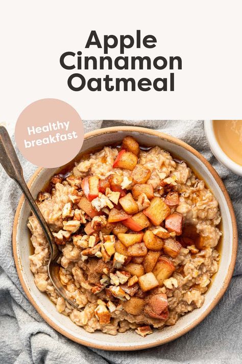 Healthy Oatmeal Recipes, Apple Cinnamon Oatmeal, Apple Oatmeal, Cinnamon Oatmeal, Warm Breakfast, Oatmeal Recipe, Clean Eating Meal Plan, Healthy Apple, Healthy Oatmeal