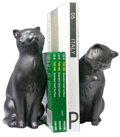 Silver Salt and Pepper Shaker ($25) | Home Decor Gifts For Cat-Lovers | POPSUGAR Home Photo 1 Cat Office, Animal Bookends, Decorative Bookends, Cat Figurines, Kitty Stuff, Small Item Storage, Cat Books, Cat Room, Crazy Cat