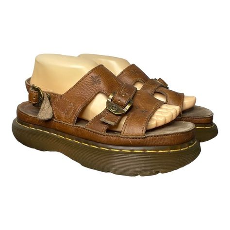 Dr. Martens Women's Vintage Brown Flower Strappy Platform Sandals Size 8 2000s Sandals, Brown Sandals Outfit, Doc Sandals, Satellite Stompers, Doc Marten Sandals, 90s Sandals, Thrift Manifestation, Thrift Inspiration, Brown Platform Sandals