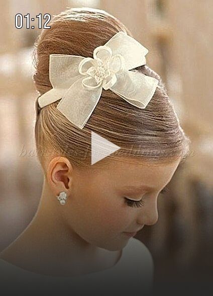 New wedding hairstyles updo high f -  #Hairstyles #High #Updo #Wedding First Communion Hairstyles, Girls Updo, Communion Hairstyles, Sanggul Modern, Bridesmaid Hair Down, Flower Girl Hairstyles, Hair Dos, First Communion, Bridesmaid Hair