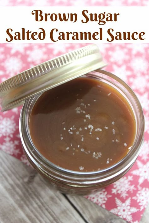 3 Ingredient Caramel, Cute Thanksgiving Desserts, Salted Caramel Sauce Recipe, Paleo Pumpkin Pie, Caramel Sauce Recipe, Oreo Pie, Cheesecake Oreo, Pie Thanksgiving, Thanksgiving Desserts Easy