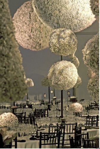 All white wedding with gorgeous centerpieces Christmas Decor Ideas Ceiling, Exhibition Decoration Ideas, Exhibition Decoration, White Floral Arrangements, All White Wedding, Wedding Reception Centerpieces, Reception Centerpieces, Garden Wedding Decorations, Wedding Table Flowers