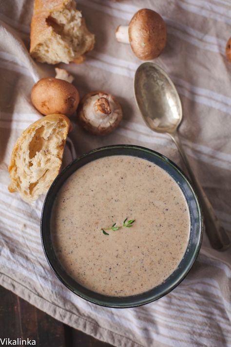 Homemade Cream of Mushroom Soup @Julia Frey |{Vikalinka} Rigatoni Bake, Vikalinka Recipes, Homemade Cream Of Mushroom Soup, Homemade Cream Of Mushroom, Cozy Soups, Chestnut Mushrooms, Curly Kale, Homemade Soups, Creamy Mushroom Soup