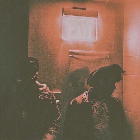 #hello The Weeknd dropped a remix to Bryson Tiller's "Rambo" Trapsoul Aesthetic, Bryson Tiller Trapsoul, Majid Jordan, Beauty Behind The Madness, Abel The Weeknd, Bryson Tiller, Artist Aesthetic, All Music, The Weeknd