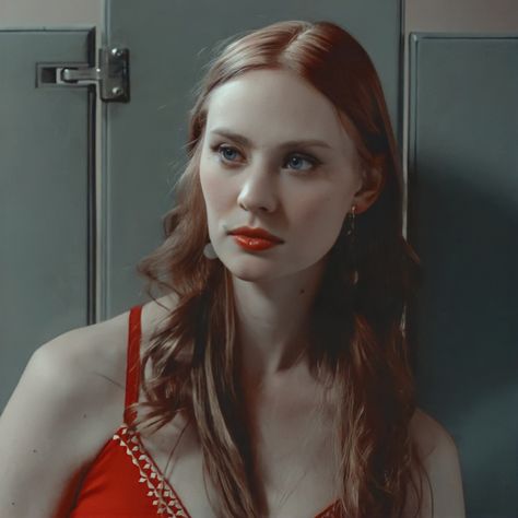 True Blood Jessica, Jessica Hamby, Deborah Ann Woll, Black Sisters, Lily Evans, Season Of The Witch, True Blood, Blackpink Photos, Aphrodite