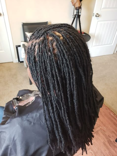 Interlocked Locs, Cornrows Extensions, Interlocking Locs, Pretty Locs, Dreadlocks Hair Care, Long Locs, Braids Cornrows, Curly Braids, Beautiful Dreadlocks