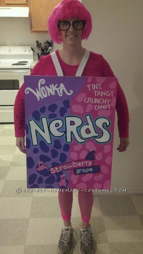 Nerds Candy Costume, Candy Costume Diy, Halloween Crafts Snacks, Nerd Halloween Costumes, Nerdy Diy, Nerd Costumes, Candy Costume, Nerd Costume, Nerds Candy