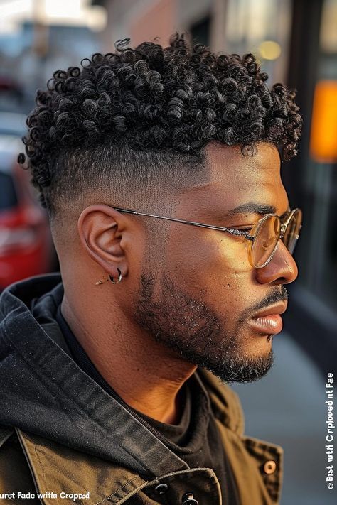 Men Summer Haircut, Types Of Fade Haircut, Mid Skin Fade, Summer Haircut, Best Fade Haircuts, Black Men Haircut, Round Face Men, High Skin Fade, Burst Fade