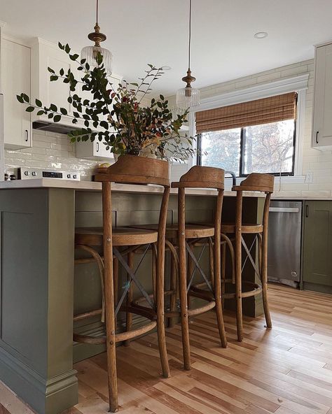 Natalie Paquin, Old Farmhouse Interior, Farmhouse Bar Stools, Farmhouse Stools, Canadian Thanksgiving, Scandinavian Farmhouse, Old Bar, Vintage Bar Stools, Home Cottage