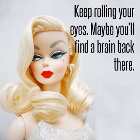 Eye rolling Humor Barbie, Barbie Humor, Weird Barbie, Barbie Memes, Barbie Quotes, Barbie Funny, Quotes Sassy, Bad Barbie, German Quotes