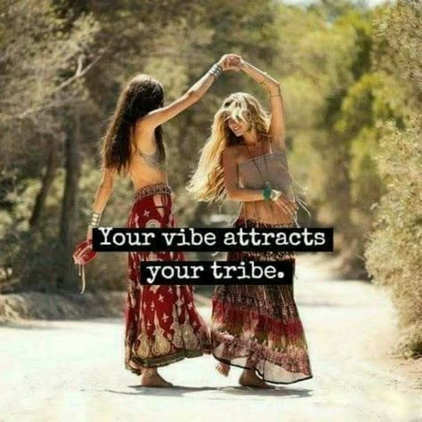 Mundo Hippie, Your Vibe Attracts Your Tribe, Wild Women Sisterhood, Women Dancing, Carlos Castaneda, Moda Hippie, Look Grunge, Estilo Hippy, Mode Hippie