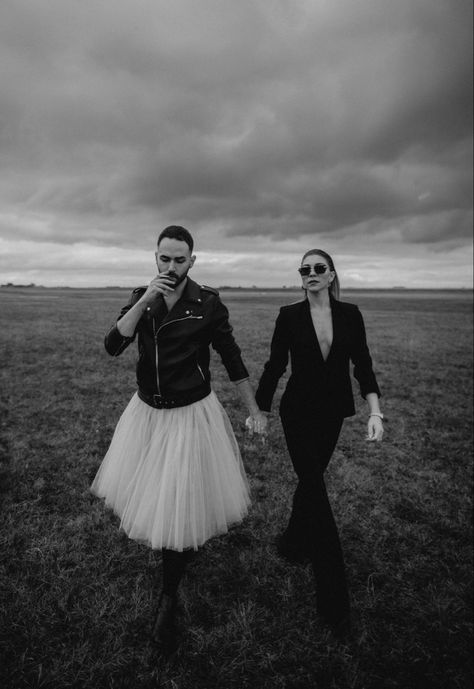 Avant Garde Couple Photoshoot, Duo Photoshoot Ideas Man And Woman, Band Photoshoot Ideas Outdoor, Men And Women Photoshoot Ideas, Male And Female Photoshoot, Vogue Couple Photoshoot, Couple Fashion Photography, Singer Photoshoot Ideas, Edgy Couple Photoshoot