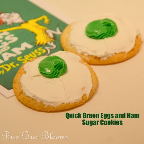 Quick Green Eggs and Ham Sugar Cookies | Brie Brie Blooms Green Eggs And Ham Snack Ideas, Green Eggs And Ham Activities Preschool, Green Eggs And Ham Activities, Ham Pizza Recipes, Snack Sandwiches, Dr Seuss Cupcakes, Countdown To Disney, Dr Seuss Snacks, March Preschool