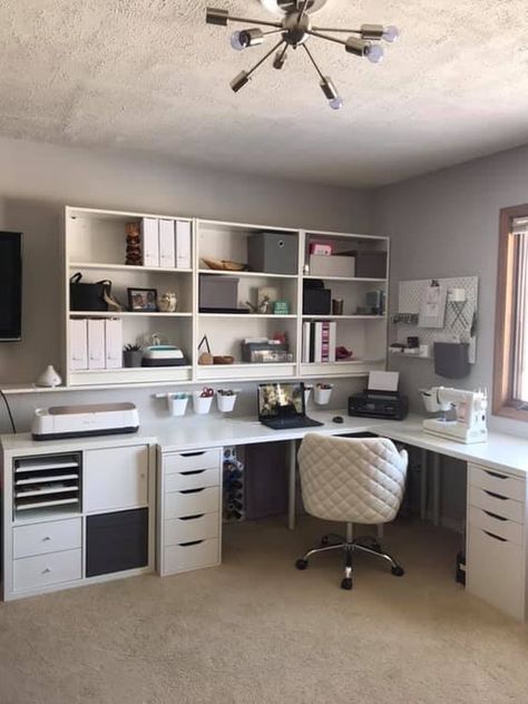 Office Craft Room Combo, Diy Wood Furniture, Sewing Room Design, Dream Craft Room, Craft Room Design, Office Guest Room, Guest Room Office, Study Room Decor, Craft Room Office