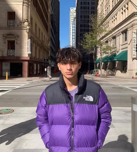 Purple North Face Jacket Outfit, North Face Puffer Jacket Purple, Purple Puffer Jacket Outfit, The North Face Puffer Jacket Outfit, North Face Puffer Jacket Outfit Men, North Face Puffer Jacket Outfit, Puffer Jacket Outfit Men, Simple Streetwear, The North Face Puffer Jacket