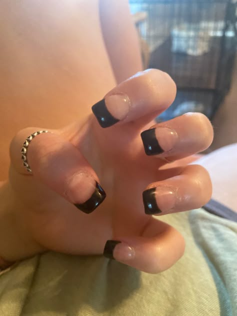 Thick Black French Tip Nails, French Tips Halloween, Black Grunge Nails, Halloween Fall Nails, French Fade Nails, Fade Nails, Black French Nails, French Fade, Black French Tips