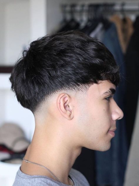 Mens Hairstyles Fringe, Taper Fade Short Hair, Fade Haircut Curly Hair, Men Fade Haircut Short, Taper Fade Curly Hair, Edgars Haircut, Mens Haircuts Short Hair, Low Fade Haircut, Gents Hair Style