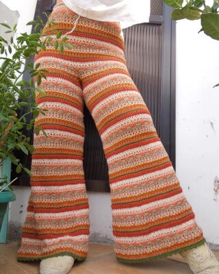 Crochet Pants Patterns, Summer Pants Pattern, Crocheted Pants, Flare Pants Pattern, Crochet Pants Pattern, Pants Patterns, Crochet Bottoms, Crochet Pants, Bamboo Yarn