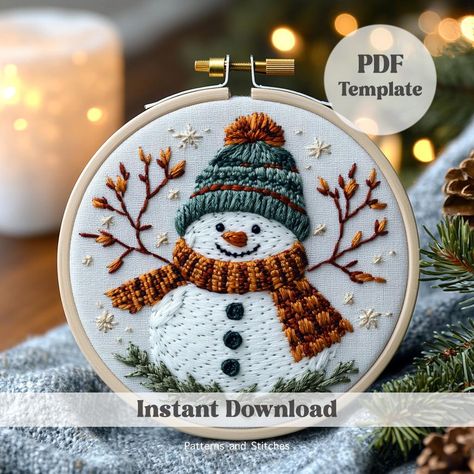 INCREDIBLE OFFER! ACCESS TO MY ENTIRE STORE + UPDATES https://www.etsy.com/listing/1676537487 Each PDF file includes: ❤ The design in 6 different sizes: 3,4,5,6,7 and 8 inches, giving you the flexibility to adapt it to your projects.  ❤ PDF with basic instructions for beginners ❤ DMC colour chart to easily select your threads ❤ A photo of the finished design to inspire you. Please note that this PDF TEMPLATE contains the design only and does not include specific stitches or step-by-step instruct Snowman Embroidery Patterns, Christmas Embroidery Patterns Free, Embroidery Designs For Beginners, Christmas Embroidery Hoop, Christmas Ornament Embroidery, Christmas Hand Embroidery, Snowman Embroidery, Pdf Embroidery Pattern, Winter Embroidery