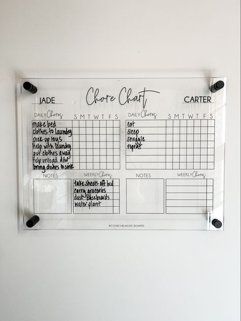 College Apartment Chore Chart, Chore Chart Acrylic, Chore Organization Board, Acrylic Chore Chart Diy, Cute Chore Chart, Chore Chart Aesthetic, Dorm Chore Chart, White Board Chore Chart Ideas, Chores Board Ideas