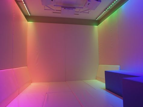 https://flic.kr/p/GdCSvm | Chill-out Space at Barnet and Southgate College | Created by Mike Ayres Design Calm Sensory Room, Special Needs Sensory Room, Sensory Room Aesthetic, Sensory Interior Design, Sensory Room Adults, Sensory Room For Adults, Adult Sensory Room, Calm Room Aesthetic, Sensory Room Ideas For Adults