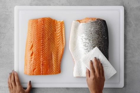 Removing Skin From Salmon, Cooking Salmon With Skin On, How To Remove Skin From Salmon, Skin On Salmon Recipes, Salmon With Skin Recipes, Gravlax Recipe, Rosemary Salmon, Steam Salmon, Ginger Salmon