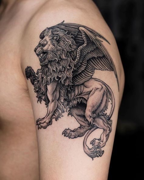 HANS on Instagram: “🦁 . winged lion Symbol of Saint Mark . Thank you:) . . . . .…” Gothic Lion Tattoo, Medieval Lion Tattoo, Manticore Tattoo, Winged Lion Tattoo, Black Lion Tattoo, Chimera Tattoo, Lion Back Tattoo, Mermaid Sleeve Tattoos, Baroque Tattoo