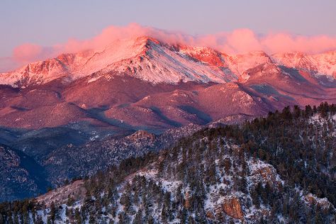 Pikes Peak Colorado, Completed Bucket List, Spring Snow, Colorado Photography, Pikes Peak, Light Spring, Rose Photography, Environment Design, Travel Inspo