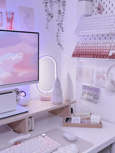 Purple And Pink Aesthetic, Pink Desk Setup, Office Kawaii, White Desk Setup, Purple Interior Design, White Office Desk, Purple Desk, Office Desk Set, Gaming Desk Setup